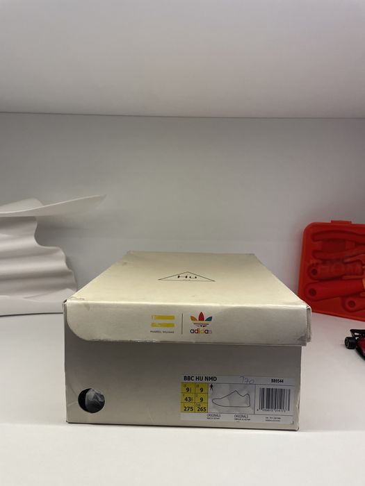 Обувки Adidas Pharrell Williams x BBC NMD Human Race