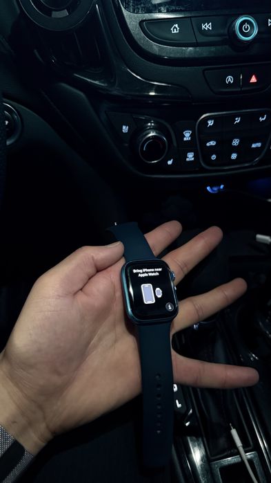 Iwatch 7.45mm sotiladi