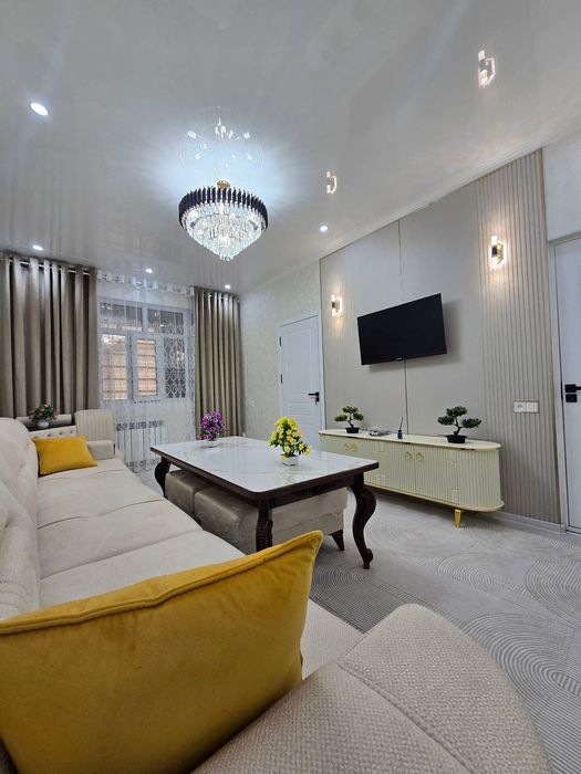 Чиланзар 12 квартал 2/1/4 квартира евро