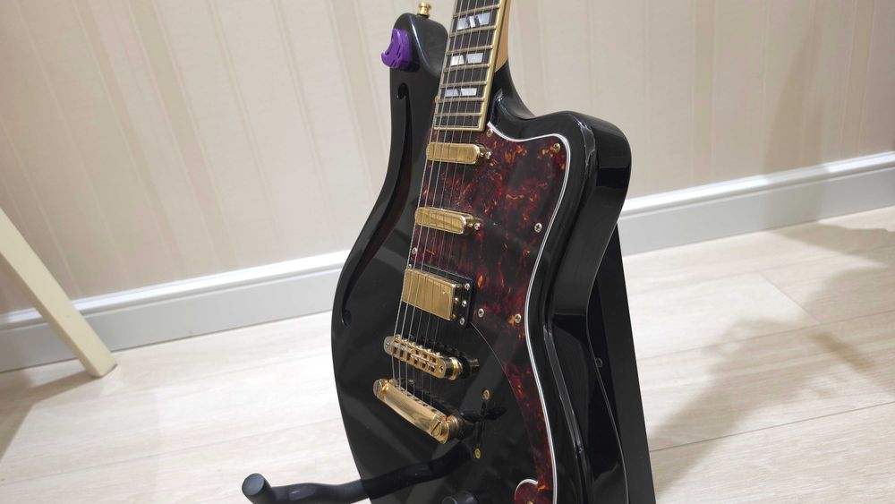 Электрогитара D'Angelico Bedford SH Deluxe