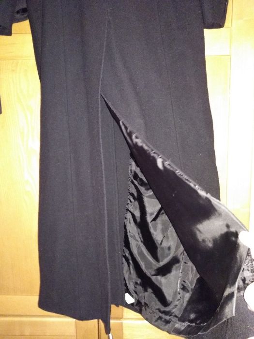 Дамско вълнено палто размер 44