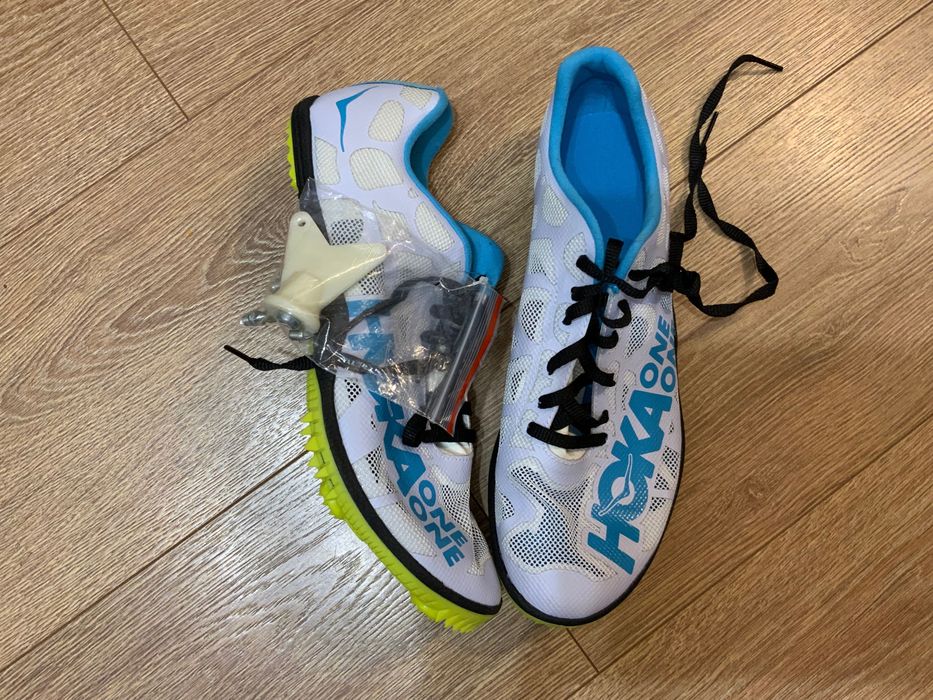 Hoka one one-оригинални шпайкове 43-44 размер