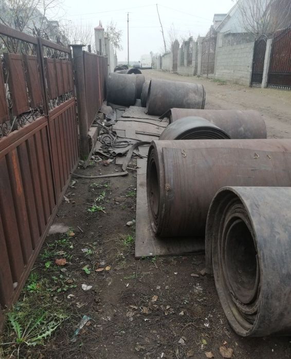 Vand banda pentru animale