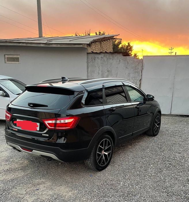 Lada Vesta SV Cross 1.6 variator