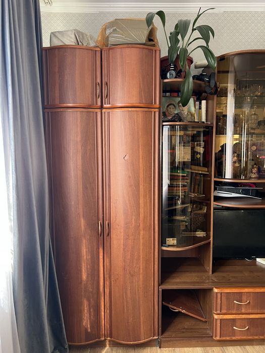 Шкаф Сервант для гостиной