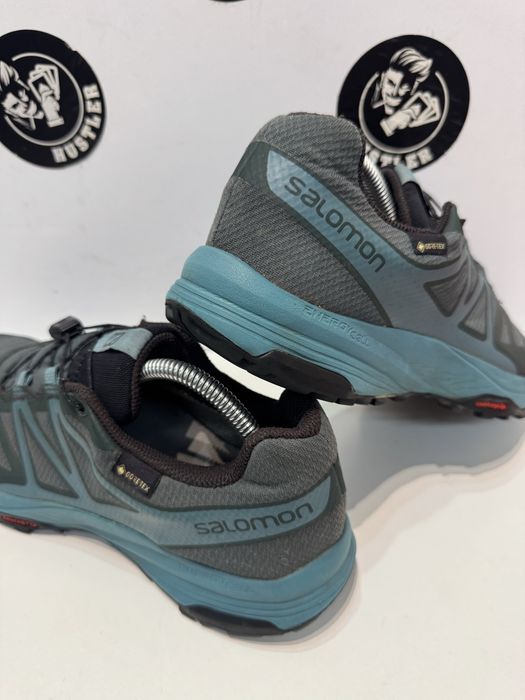 Туристически обувки SALOMON GORE-TEX . Номер 42
