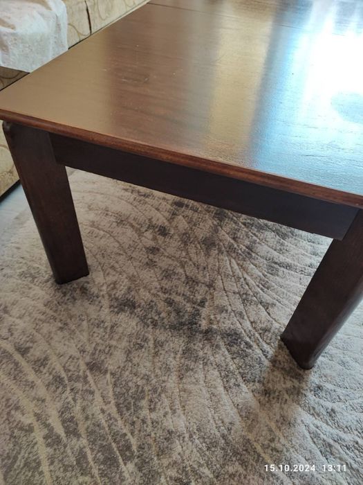 Разтегателна холна маса