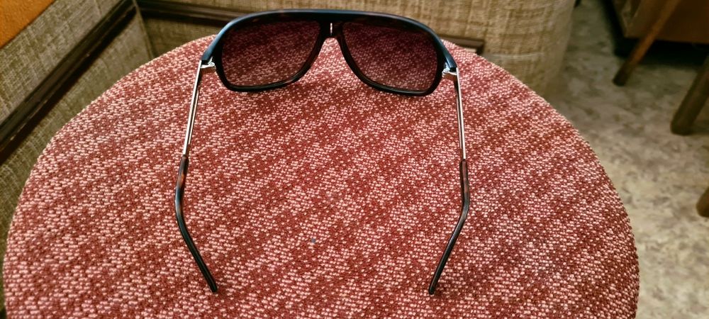 Продам солнцезащитные очки Mario Rossi