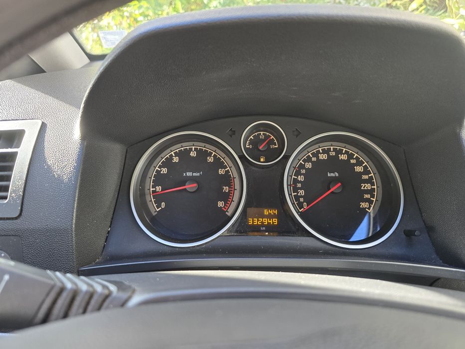 Опел Зафира 1.6 метан и газ