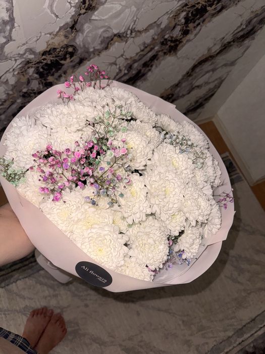 Продам цветы 25роза,хризантемы