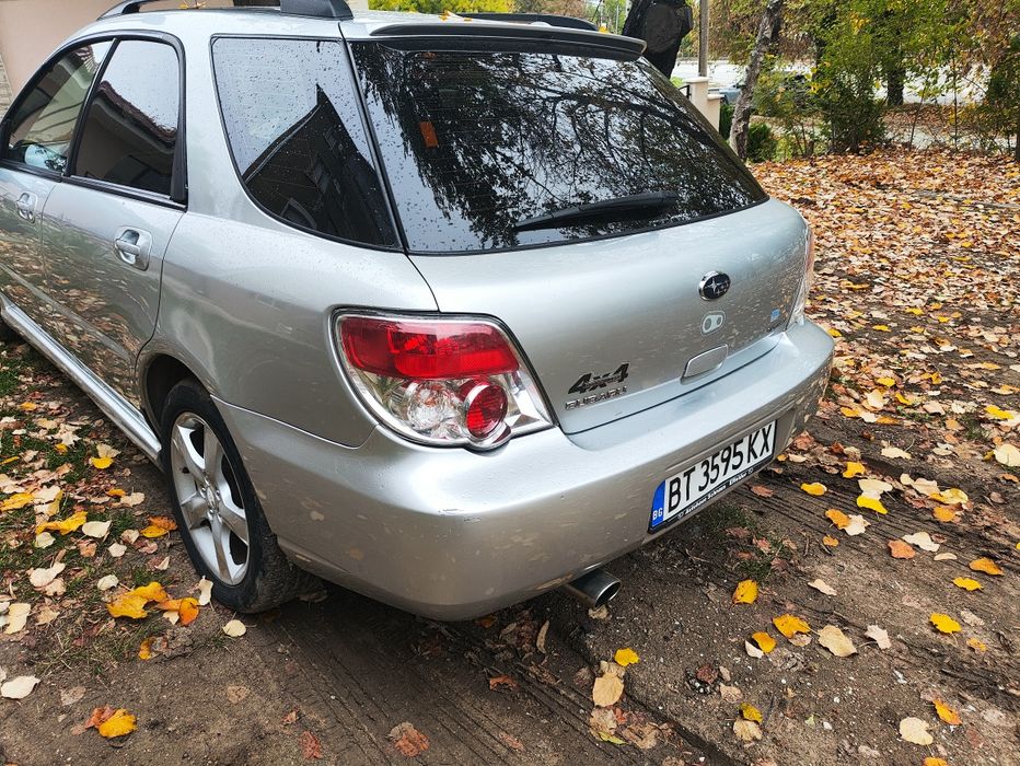 Продавам Субару Импреза 2.0i R +газ