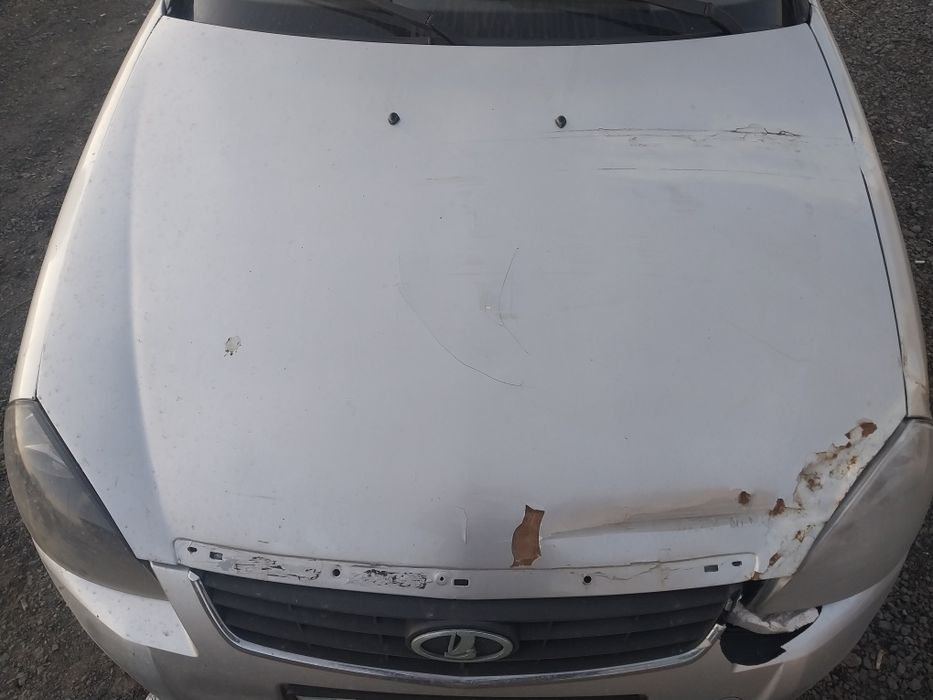 Приора капот б/у