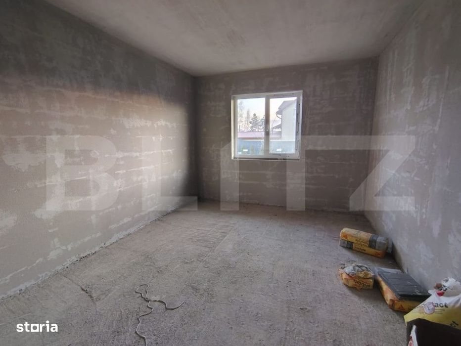 Casa semifinisata individuala 120 mp utili, teren 805 mp, Tureni