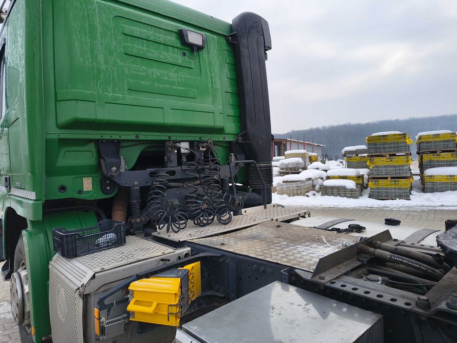 Mercedes Actros 18.46