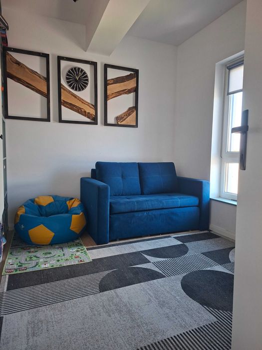 Apartament 2 camere , de vanzare , zonă centrală.