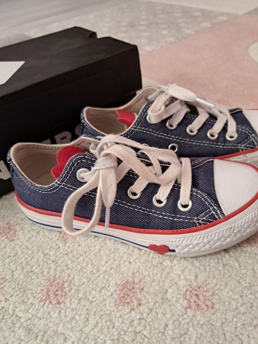 Детски кецове ,боти ,балеринки