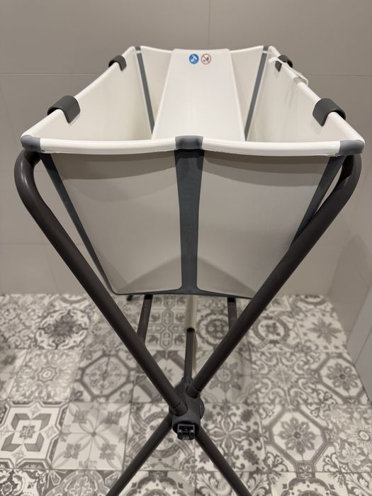Вана Stokke Flexi Bath със стойка и шезлонг