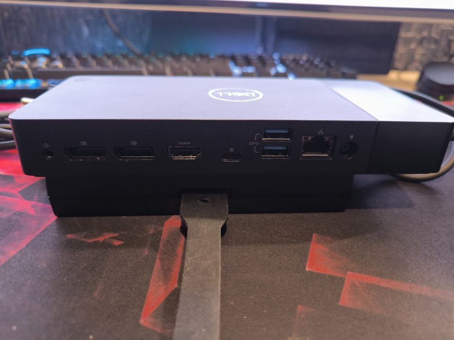 Vând Docking Station Dell