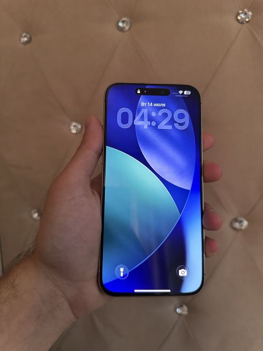 Продам IPhone 15 pro max 256GB