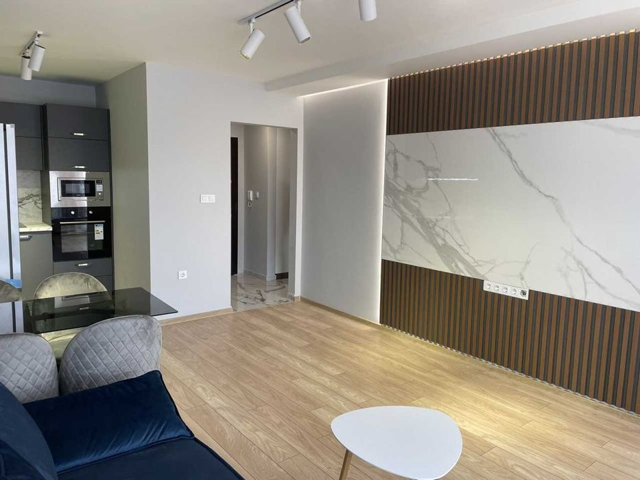 Продава се Двустаен апартамент в Пловдив, Южен - 66 кв.м за 1470 €/кв.м - Снимка #1