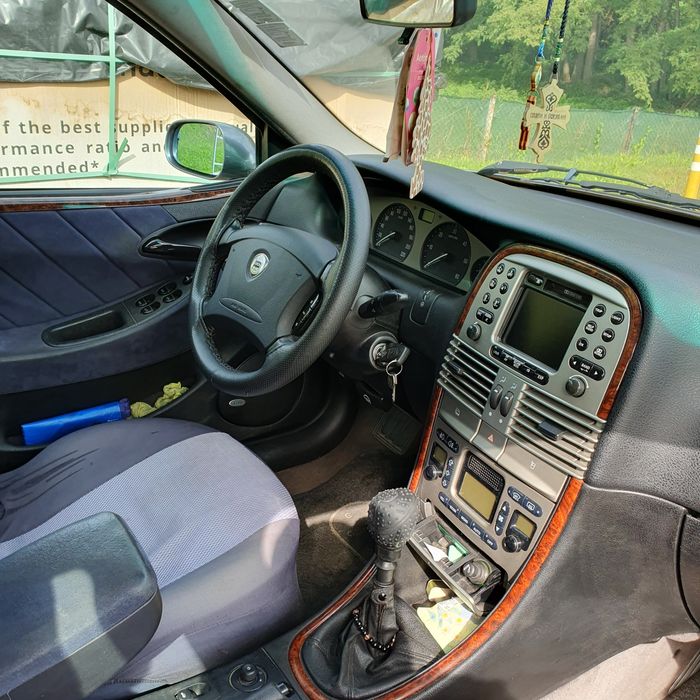 Lancea Lybra 1.9 jtd