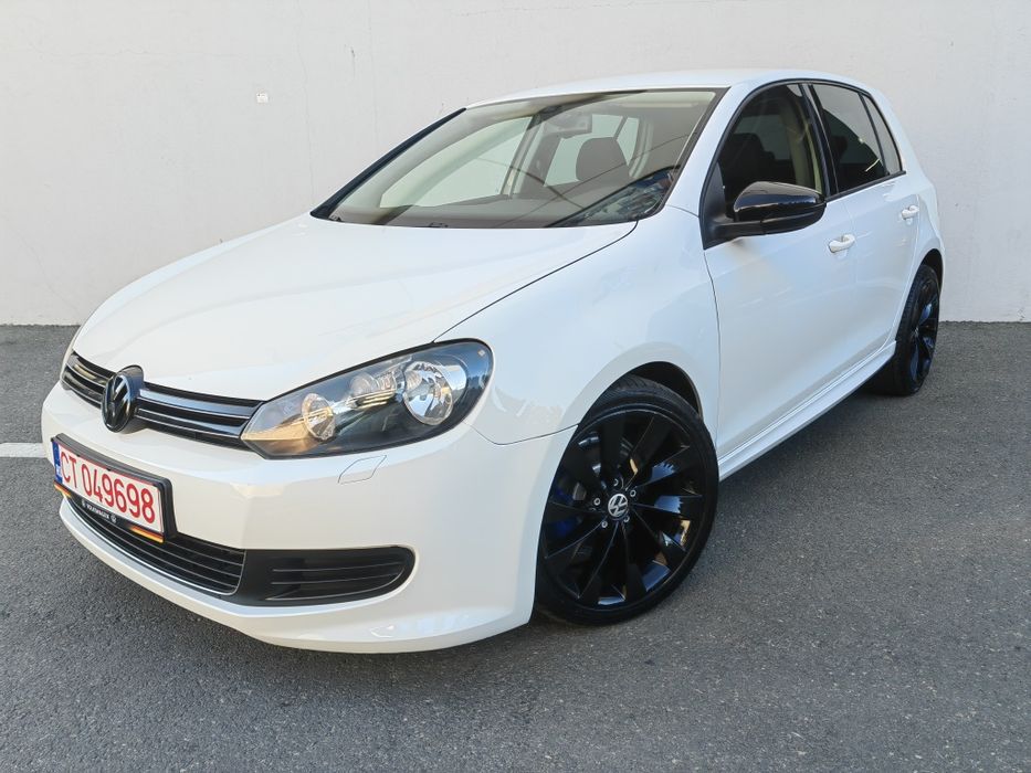 VW Golf VI / 1.6TDI 105CP / Pachet R-Line