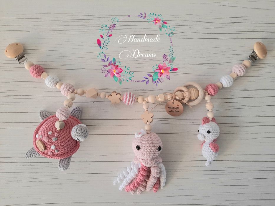 Бебешки играчки за количка