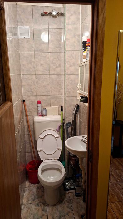 Apartament 4 camere de vânzare – Titan, parter, bloc cu 4 etaje