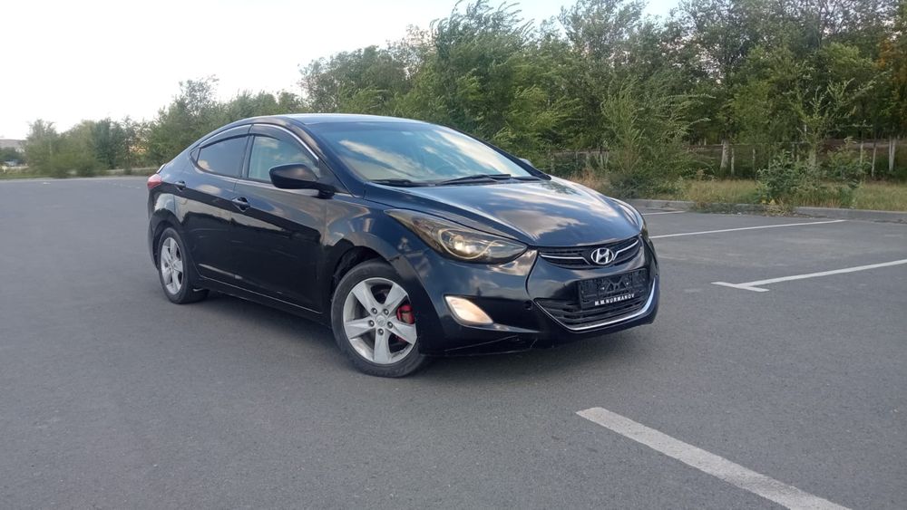 Срочно продам Hyundai Elantra