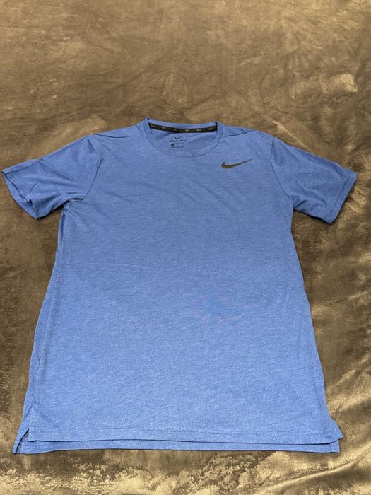 Оригинални тениски Nike  Dry fit S