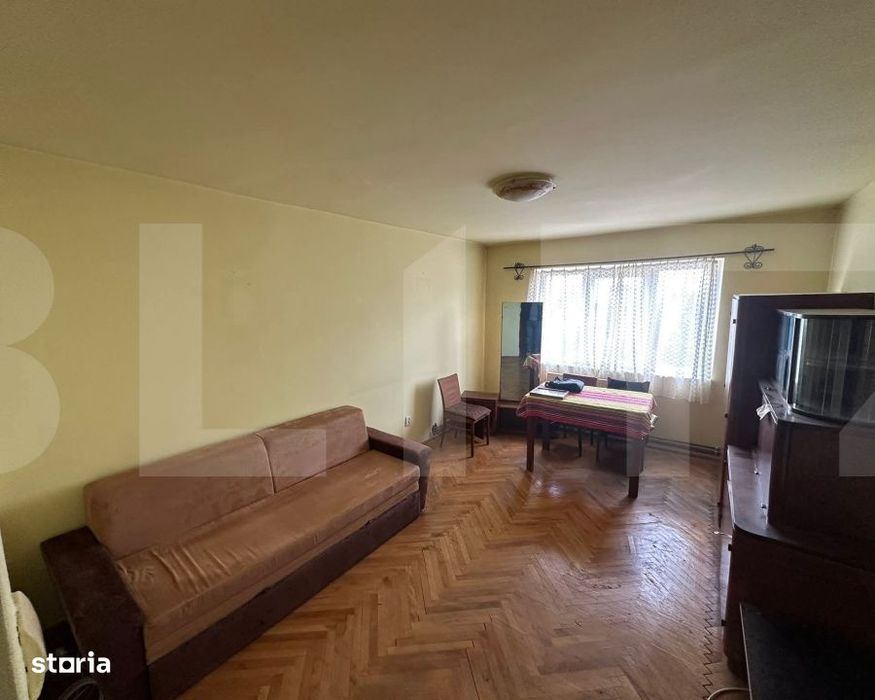 Apartament 3 camere, decomandate, 71 mp, zona Simeria