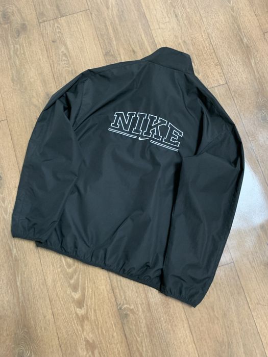 Продам ветровка Nike