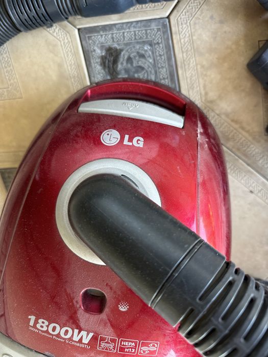 Пылесос сотилади