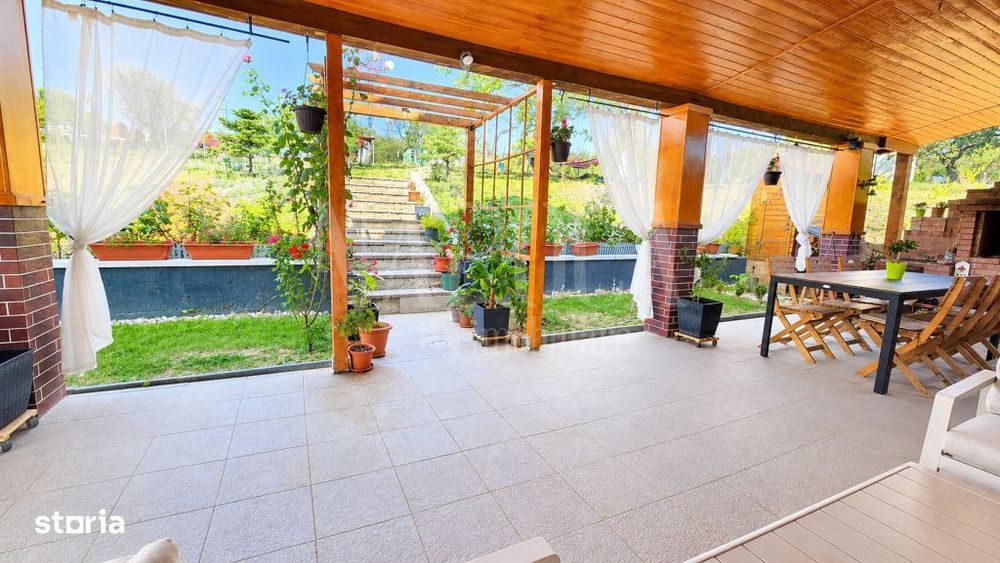Casa 5 camere de vanzare in Gheorghe Doja Oradea, Oradea