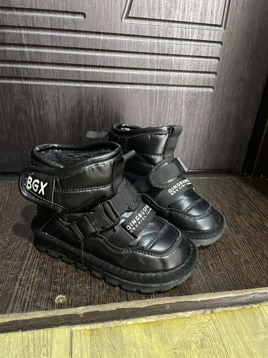 Детские зимние ботинки