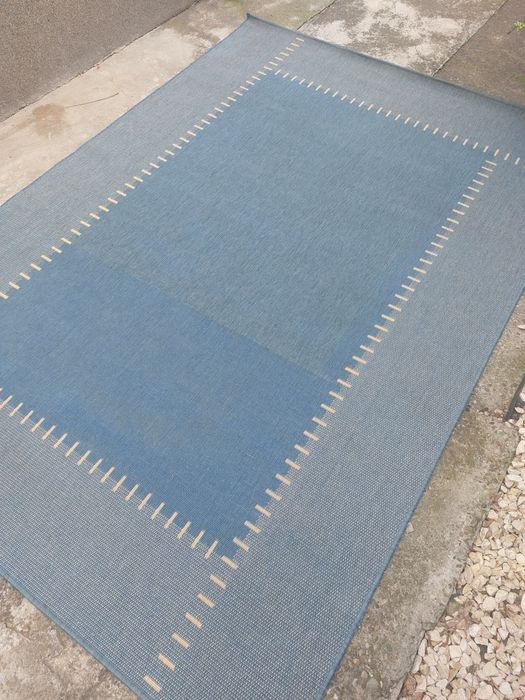 2 covoare latime 200 cm, lungime 285 cm