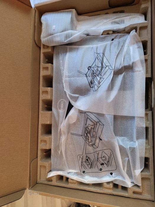 Monitor P2422H NOU + Dock WD19 USB-C