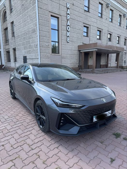 Changan uni-v 2023 г.
