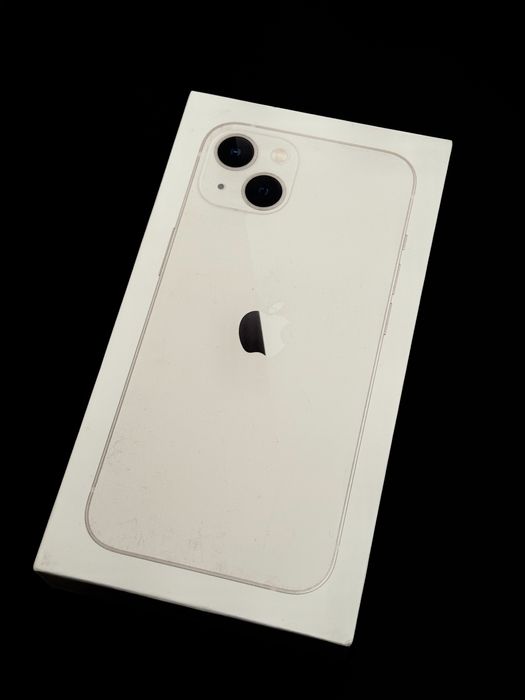 iPhone 13 белый 128гб