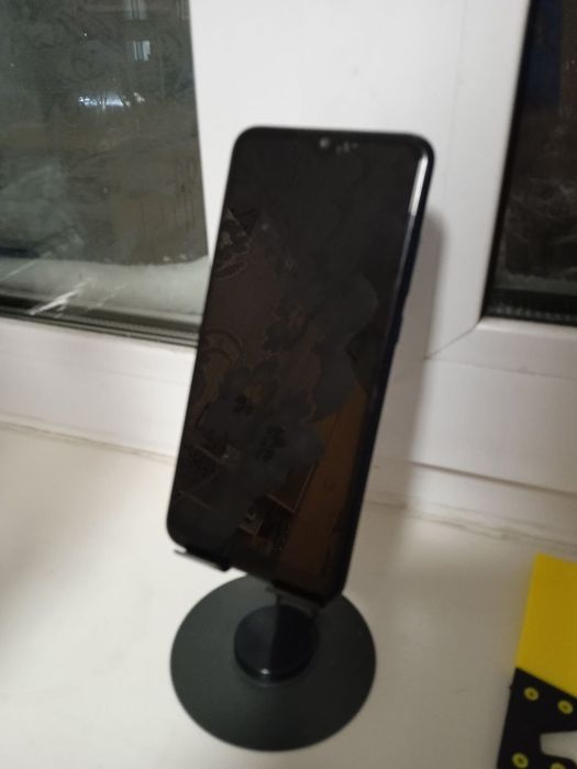 Продам Huawei p smart 2019