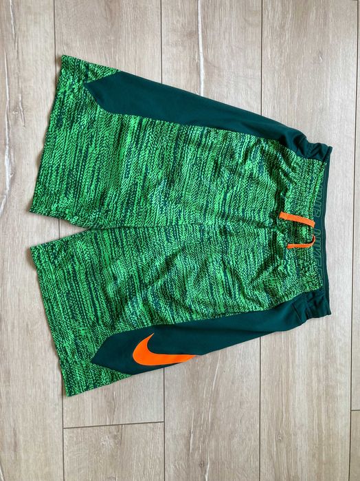 Найк Nike Dri Fit мъжки къси панталони къс панталон шорти размер S
