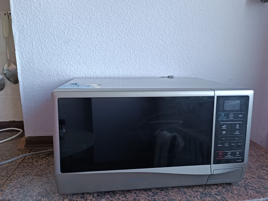 Микроволновка Samsung б/у