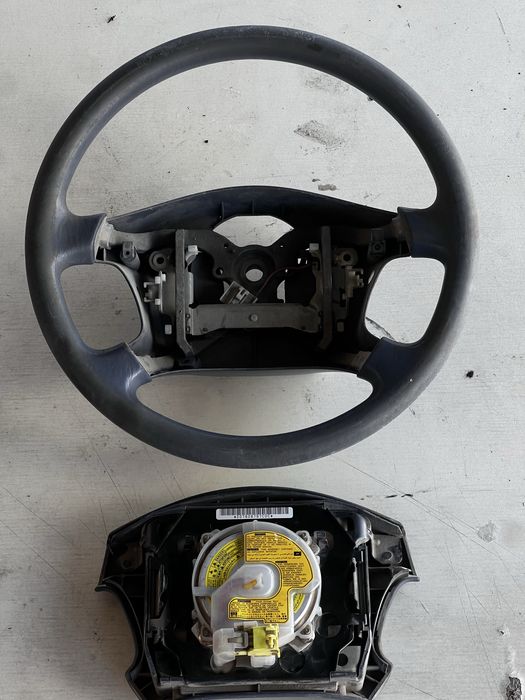 Продам Toyota руль