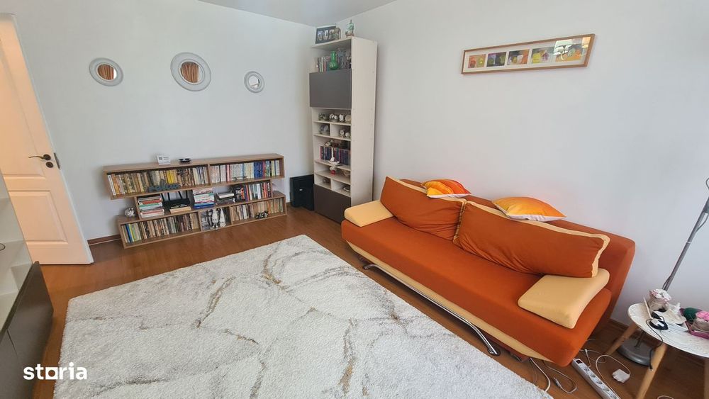 Apartament cu 2 camere de vânzare în Curtea de Argeș.
