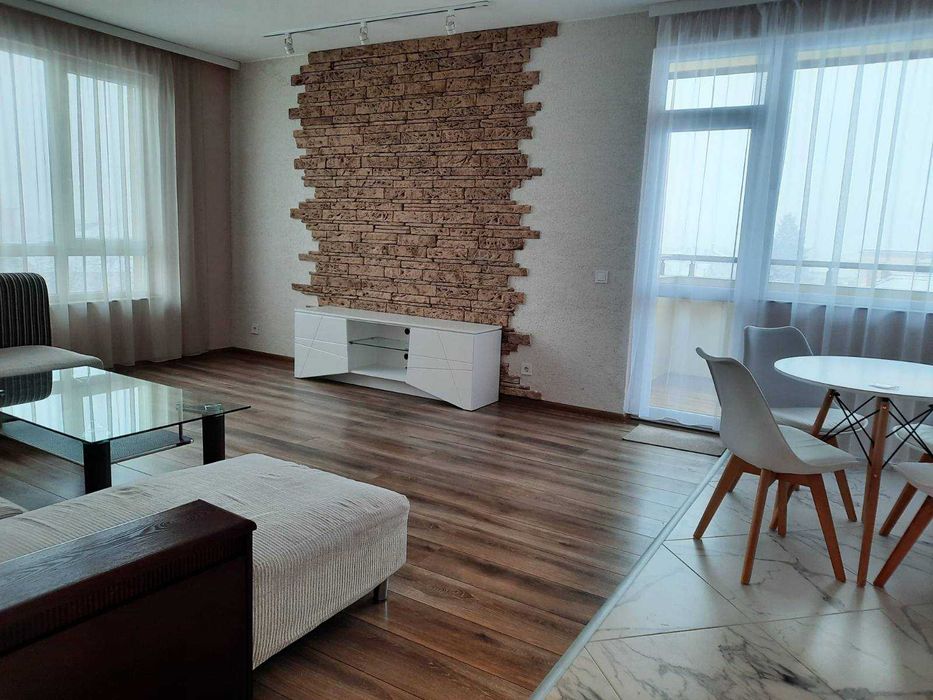 Дава се под наем Двустаен апартамент в София, Дружба 1 - 70 кв.м за 565 € - Снимка #2