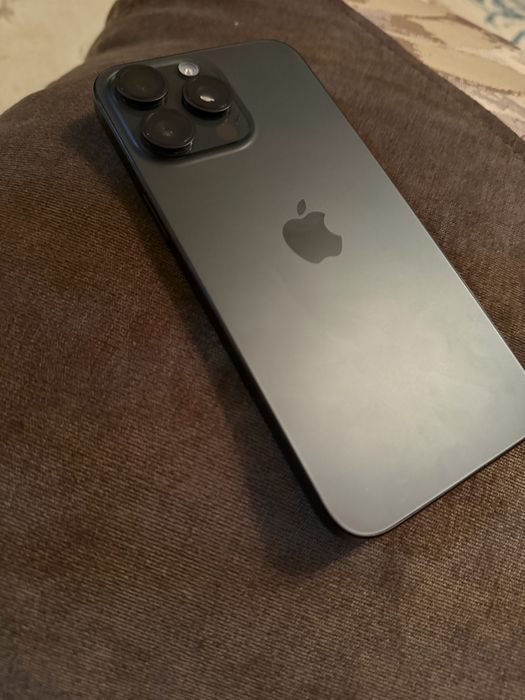 15 про макс продается