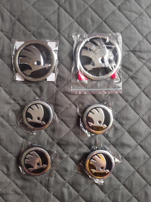 Емблеми и капачки за джанти  Шкода