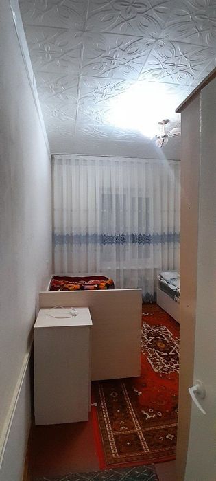 Chirchiq shahar 9 mkr da 3 xonalik uy sotiladi