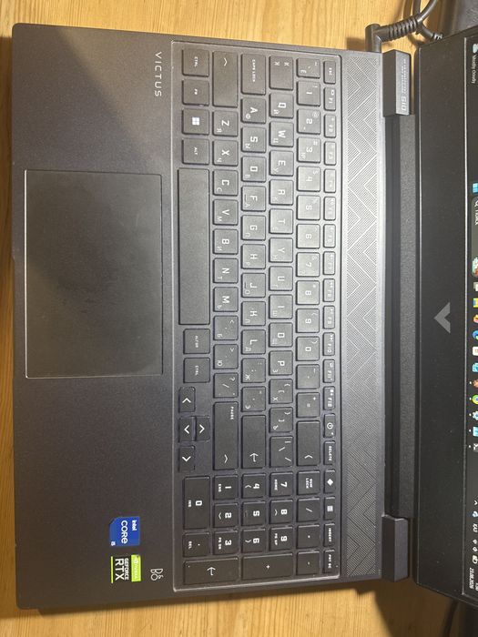 Продам игровой ноутбук HP VICTUS