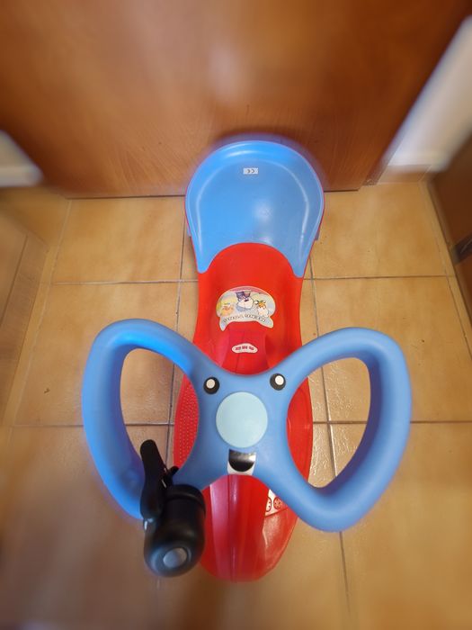 Детска количка WiggleCar